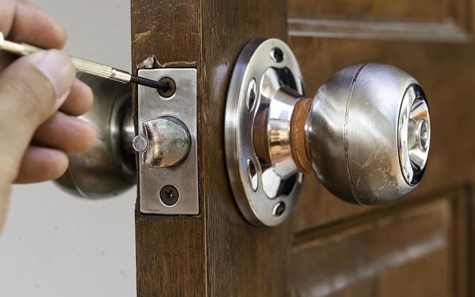 ouvrir une serrure de porte Orly
